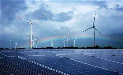 Bãi bỏ một số quy định về phát triển điện gió, điện mặt trời